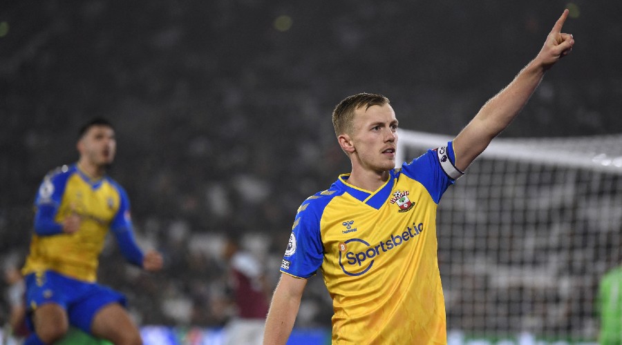 Manchester United : Ten Haig a un but au milieu