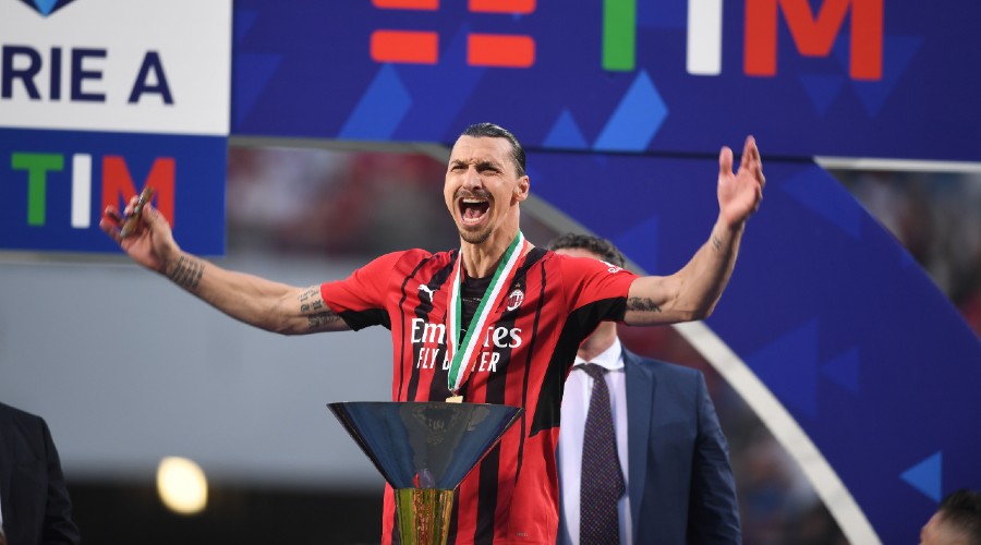 Milan : Ibrahimovic est devenu fou après avoir remporté le titre (vidéo)