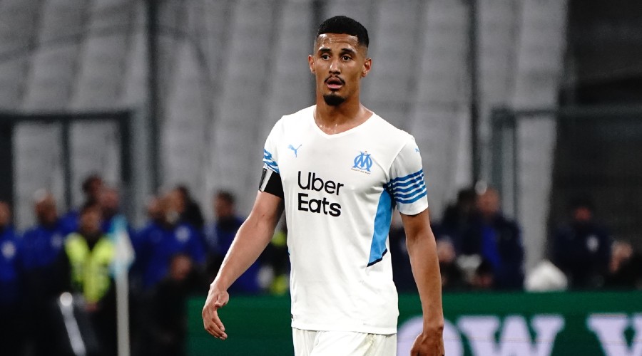 OM : la compétition pour Saliba s’intensifie