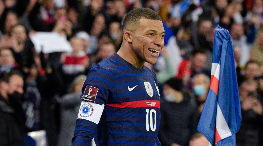 Qatar 2022 : “France out !”, les Bleus menacent…