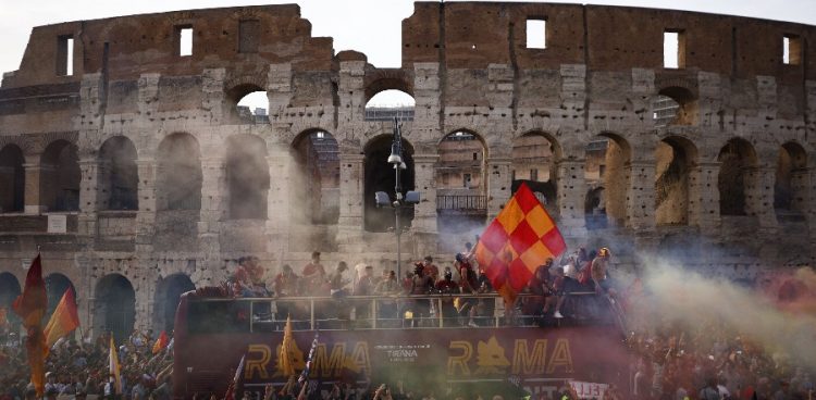 Une fête incroyable à Rome ! (vidéo)