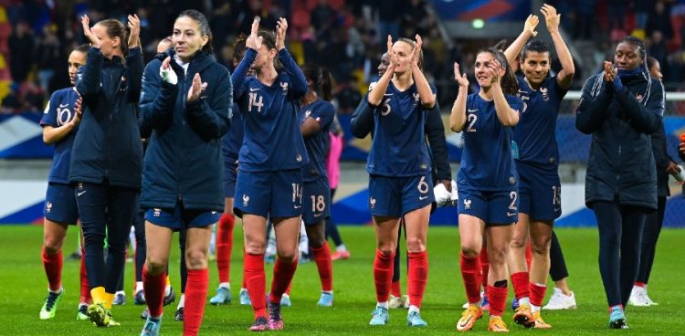Les Bleues sont arrivées à Clayfontaine