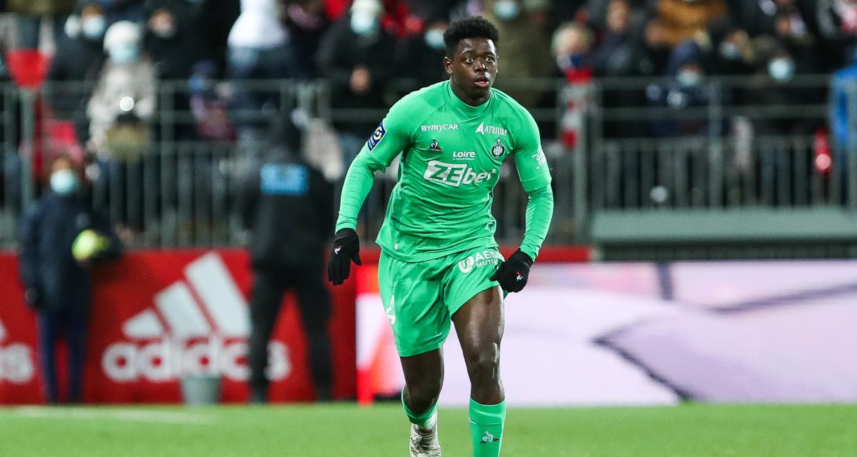 Liverpool : Les Reds veulent acheter un défenseur de Saint-Etienne !