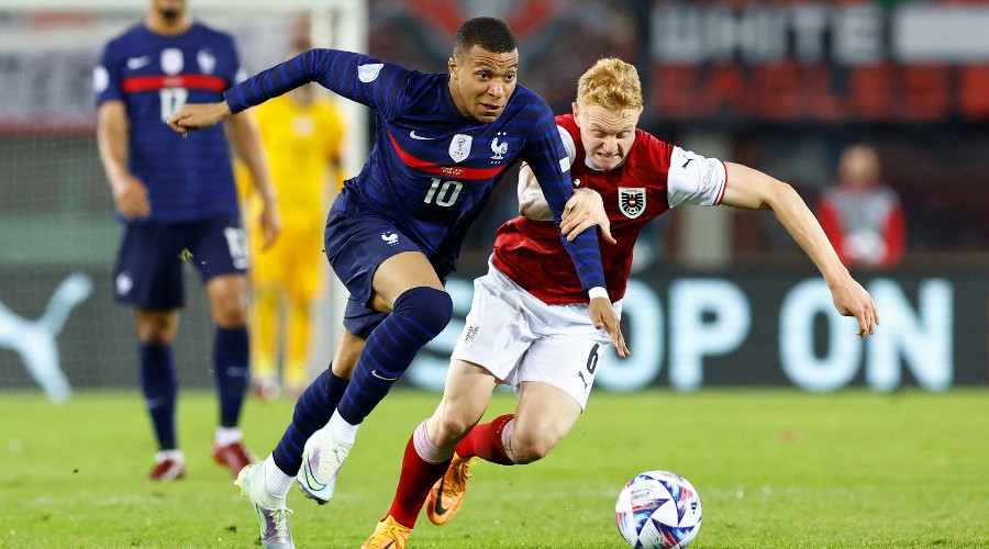 Mbappé a une longue histoire !