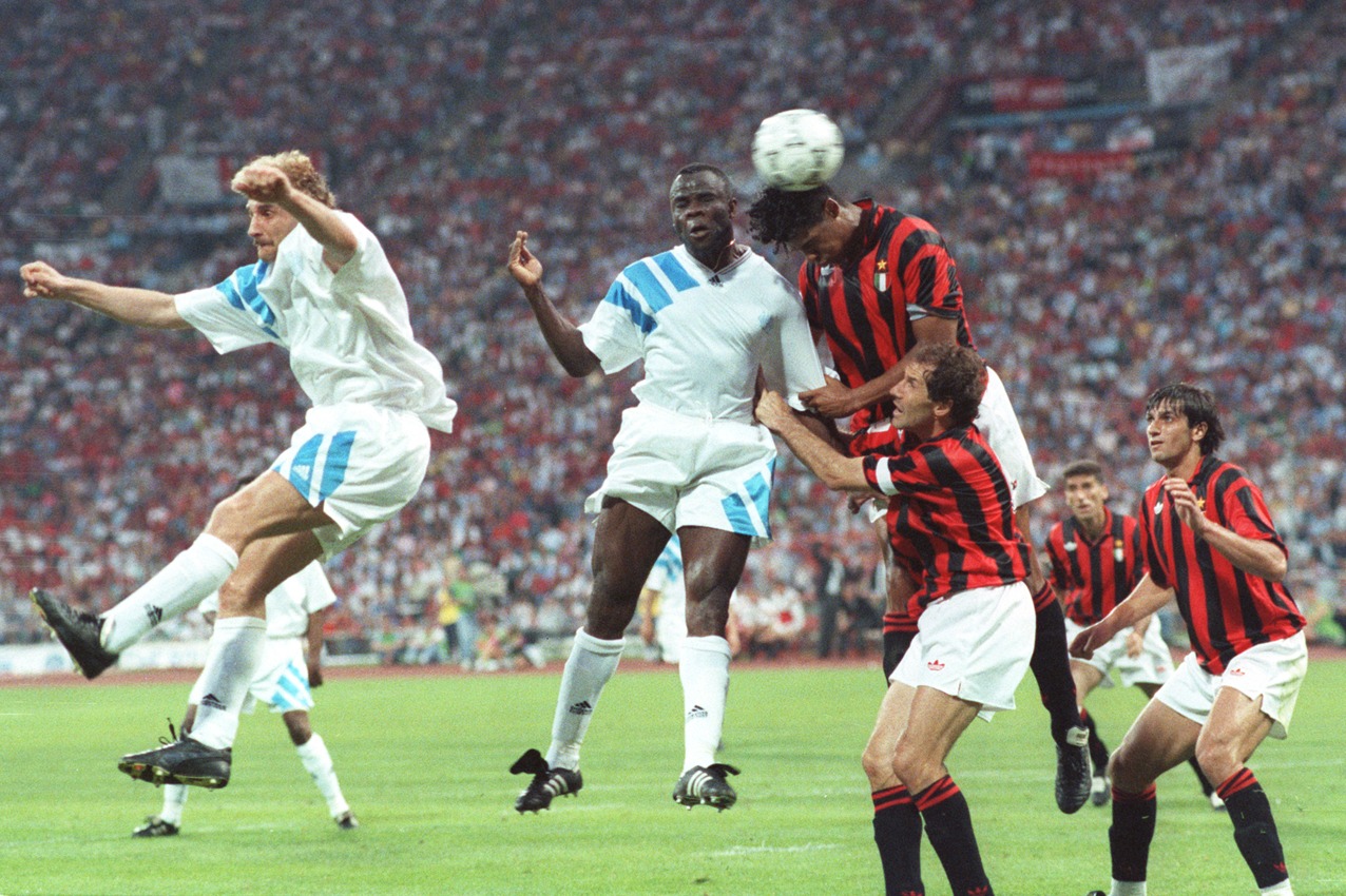 Qui etait l’entraineur de l’OM en 1993 ?