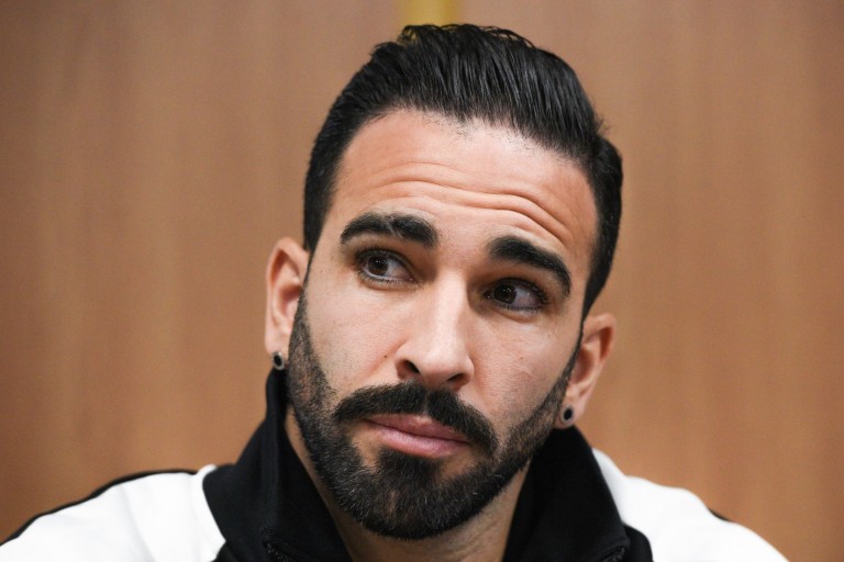 Où joue Adil Rami 2022 ?