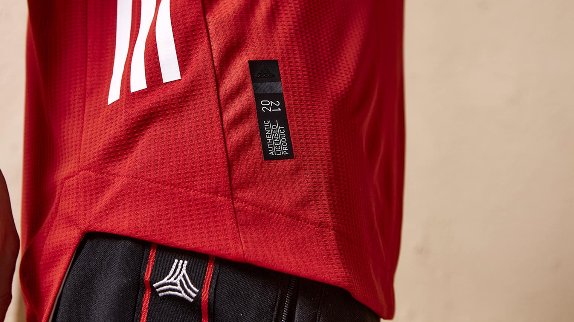 Comment savoir si le maillot est authentique ?