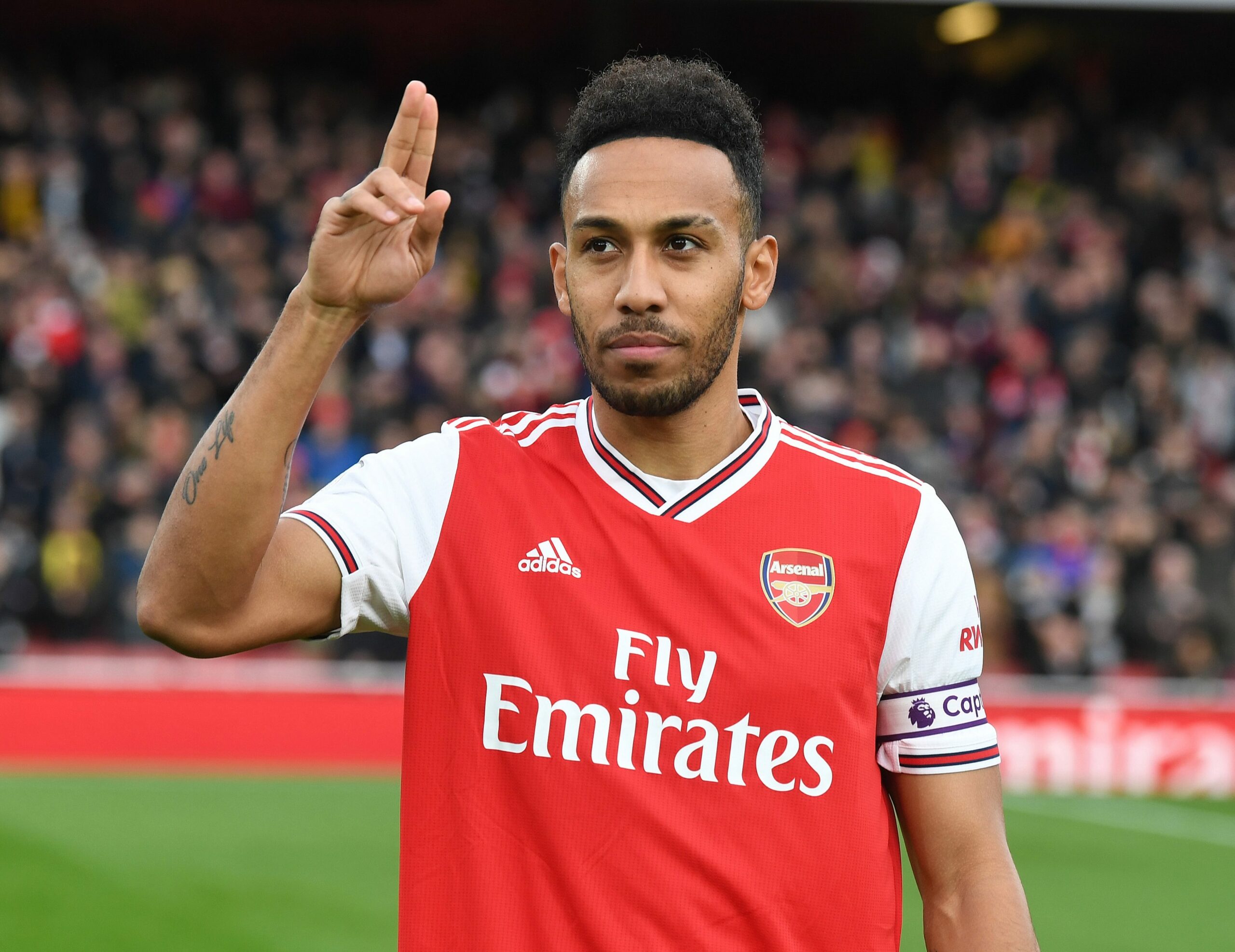 Did Chelsea signed Aubameyang?