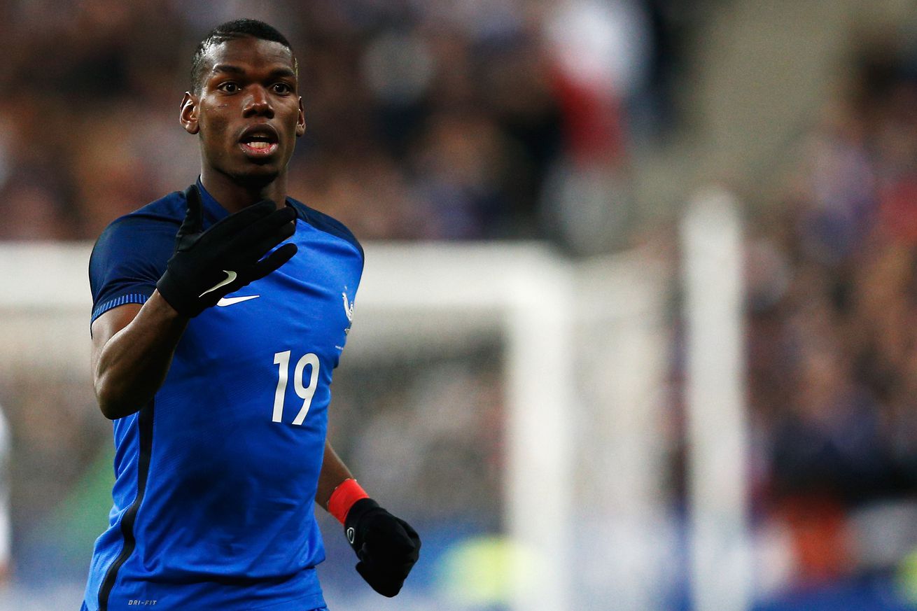 Pourquoi Pogba Porte-t-il une manchette ?