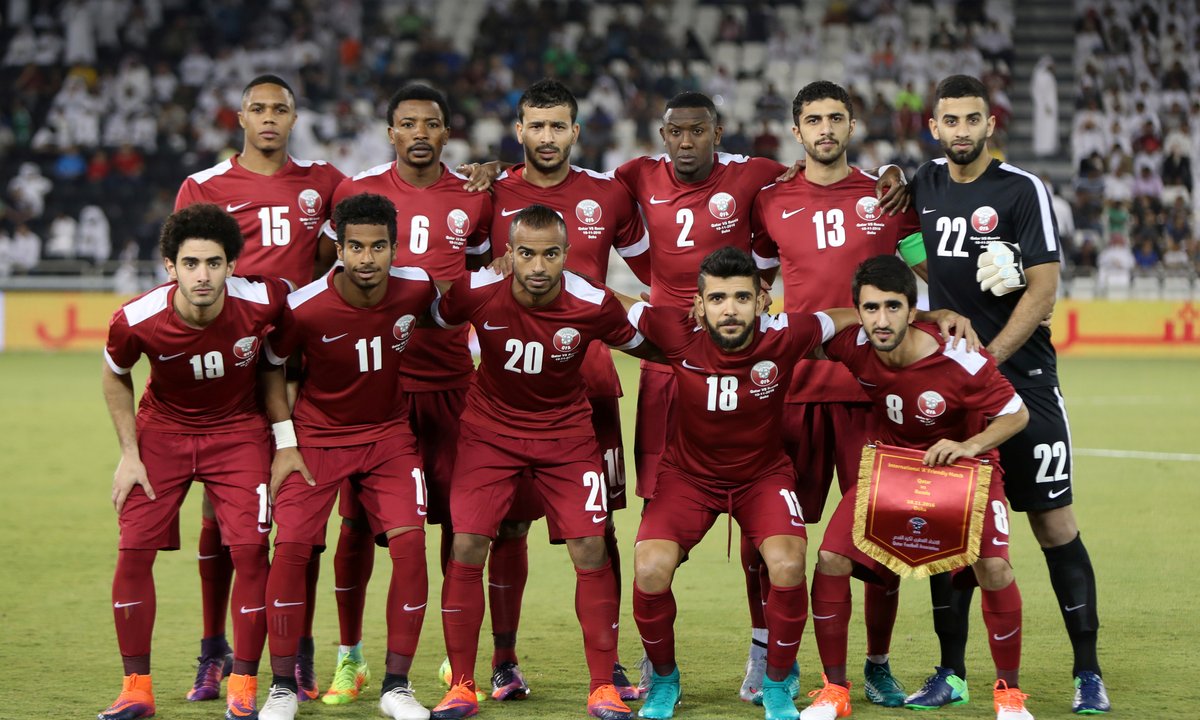Est-ce que le Qatar joue la Coupe du Monde ?