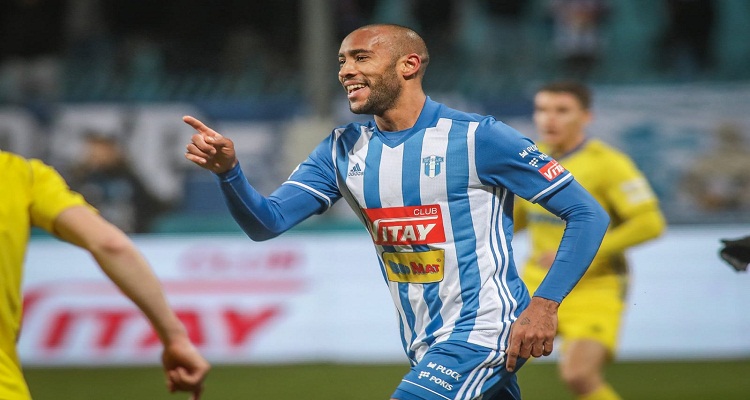 Qui est le joueur guinéen le plus titré ?