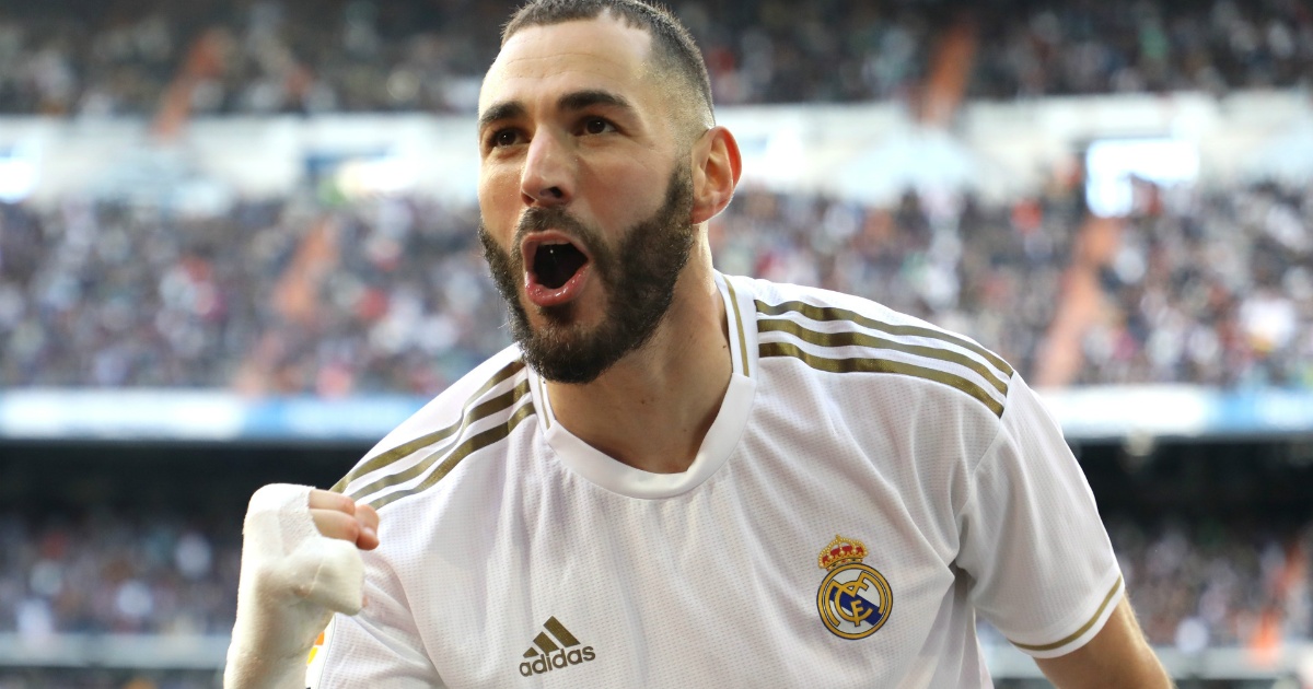 Quel joueur qui a marqué 5 buts dans un match ?