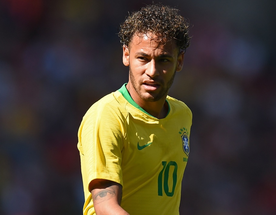 Quel poste est le numéro 10 ?