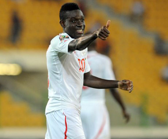 Quel est le salaire mensuel de Bertrand Traoré ?