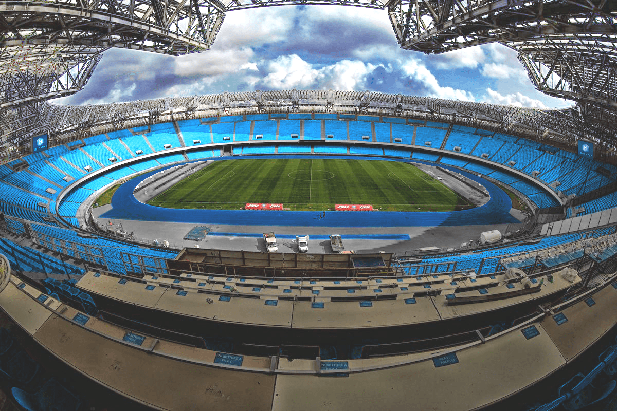 Pourquoi Maradona est allé jouer à Naples ?