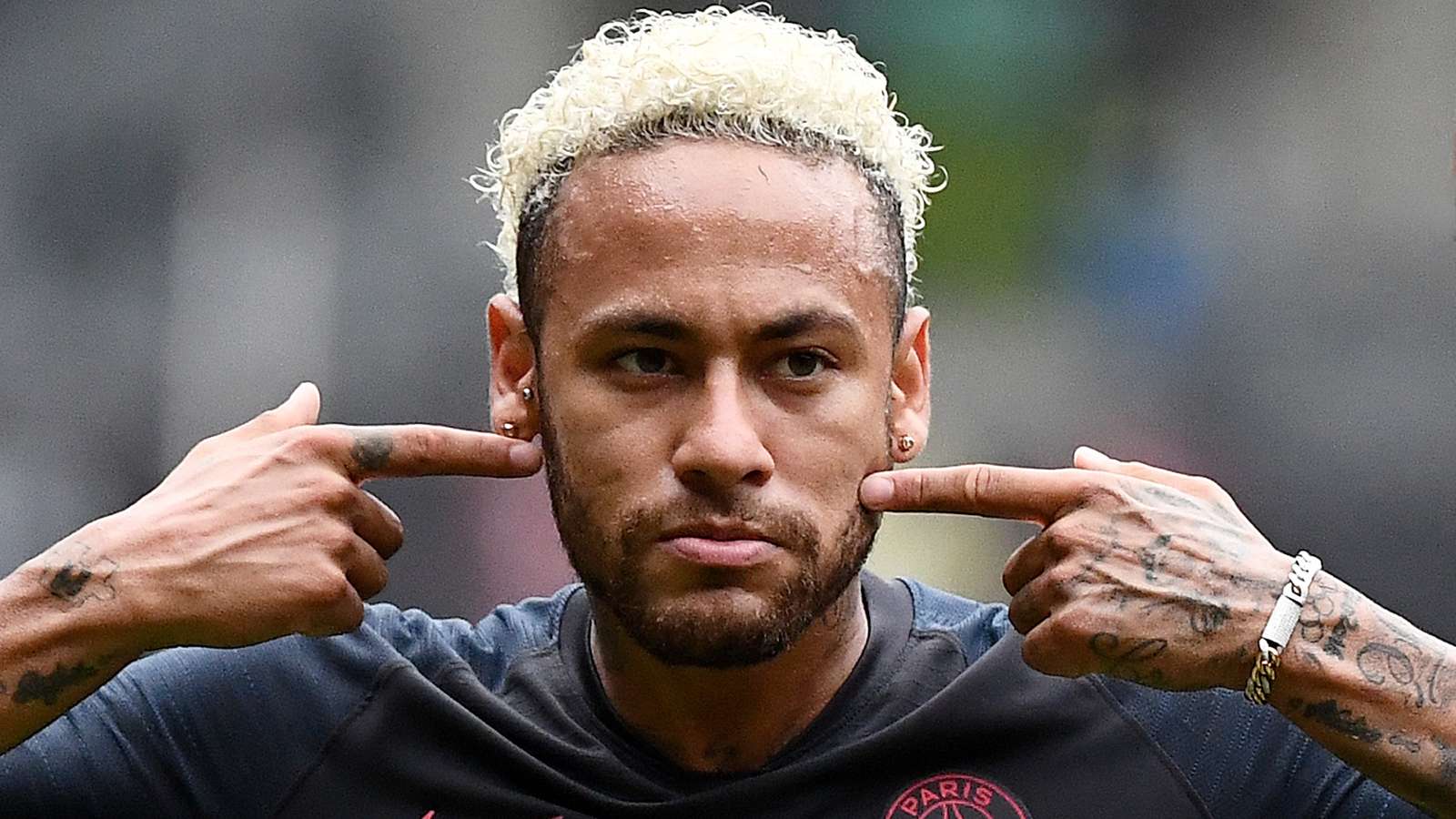 Quel est le joueur le plus titré entre Messi et Ronaldo ?