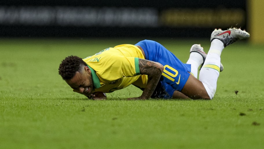 Quelle est la durée de la blessure de Neymar ?