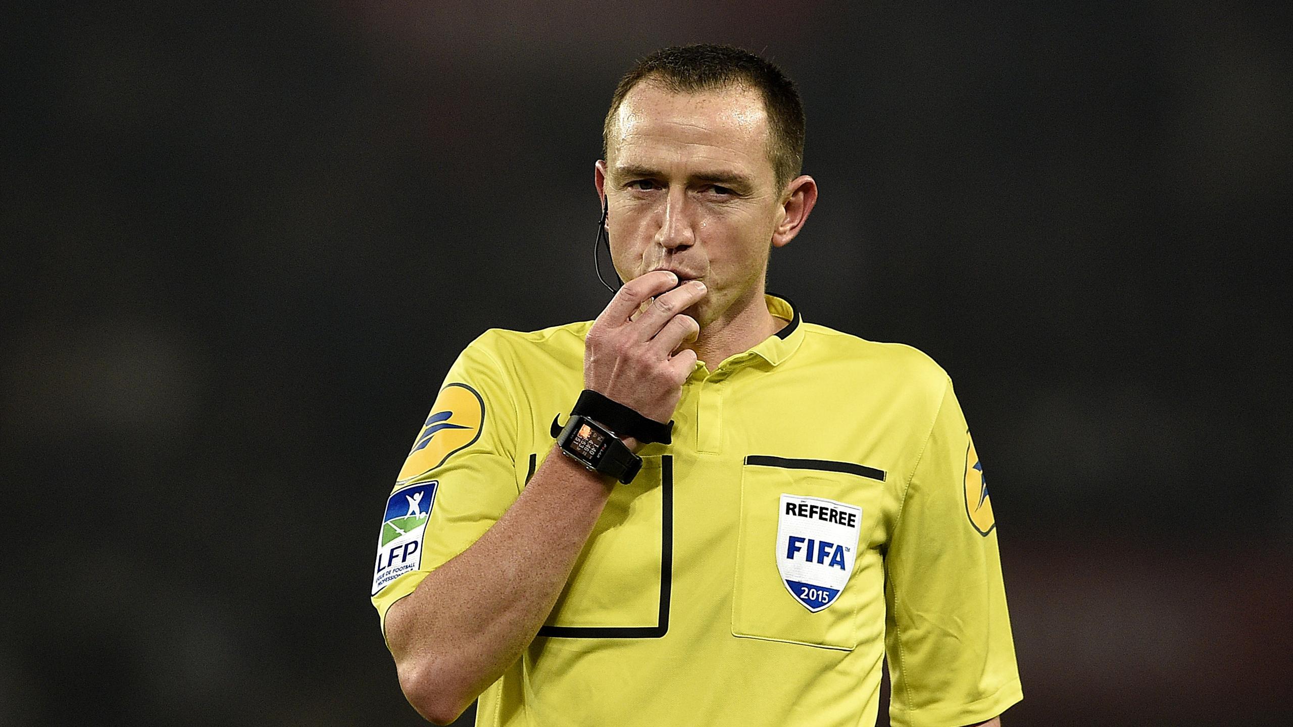 Quel est le salaire de Clément Turpin ?