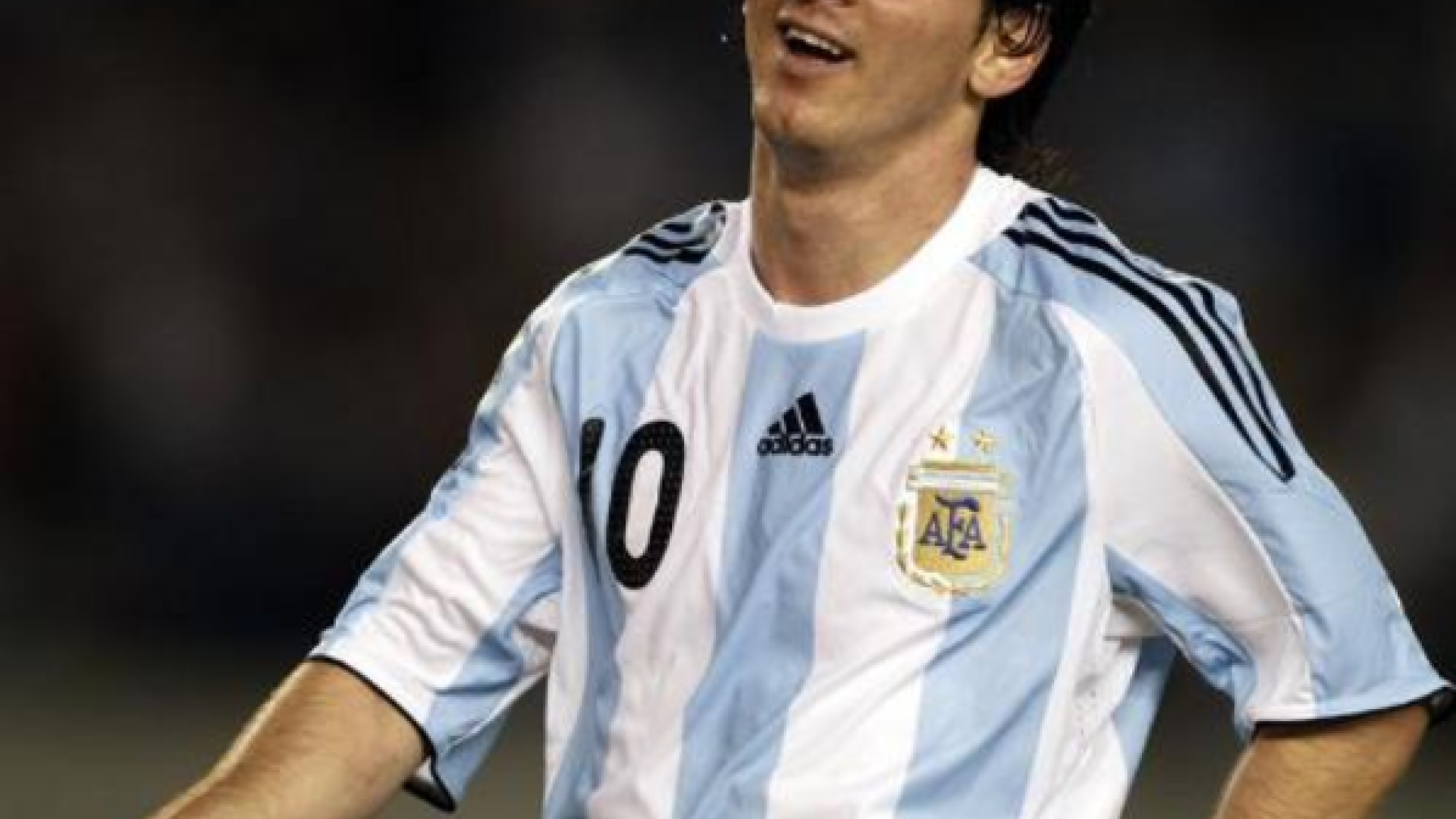 Qui est le meilleur joueur du monde entre Messi et Ronaldo ?