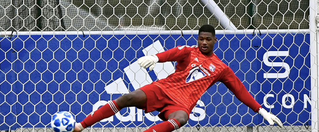 Qui est le numéro 10 de Liverpool ?