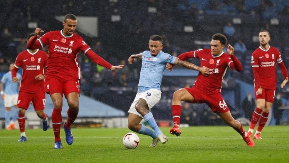 Qui porte le numéro 7 à Manchester City ?