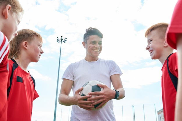 Qui est l’entraîneur le plus cher du monde ?