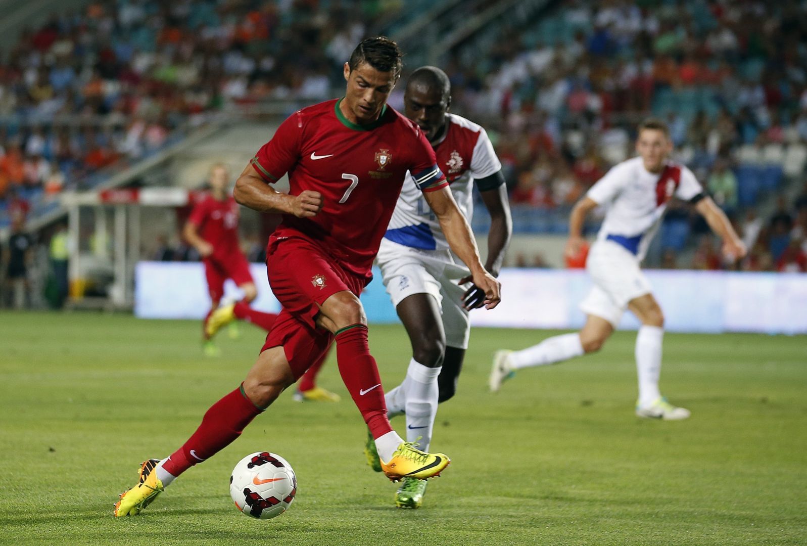 Who is king of football skills?