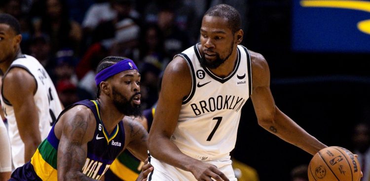Brooklyn offre Pelicans, Milwaukee tombe à Charlotte