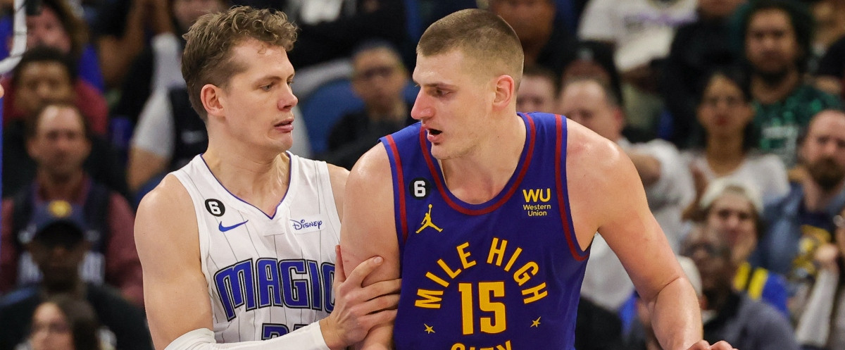 Denver tombe du ciel, Milwaukee gâche la fête