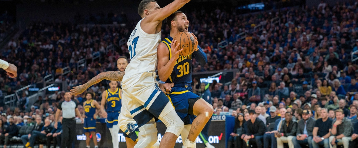 les loups battent les champions