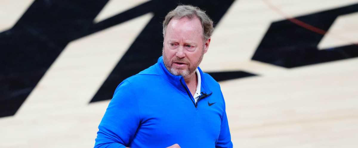 Les Bucks virent leur entraîneur